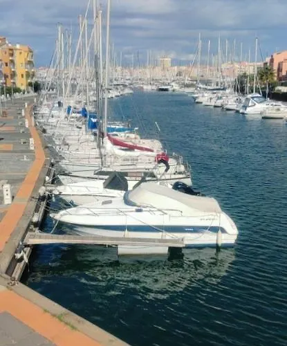 île Des Pêcheurs Cap D'agde Tennis * Agde